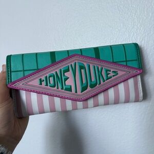 Loungefly - Harry Potter Honeydukes Wallet